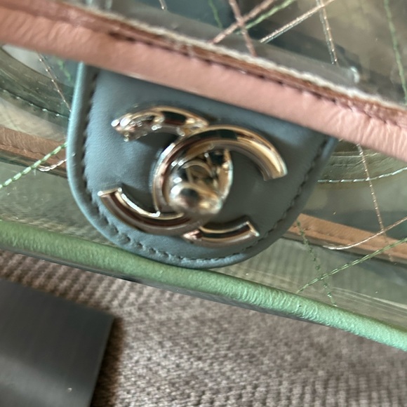 Chanel timeless clear crossbody handbag Euc - Picture 2 of 7